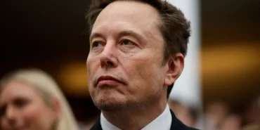 Milyarderlerin internet savaşı: Musk Ambani'ye meydan okudu