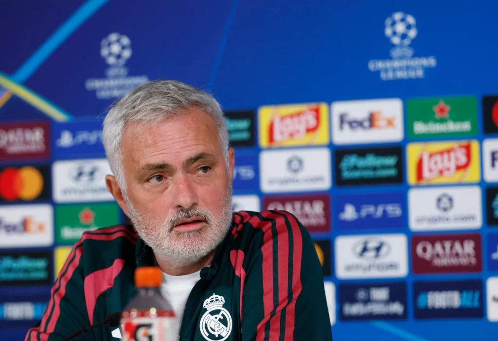 Mourinho'dan Vinicius'a gözdağı: Dokunulmaz olan tek şey armadır