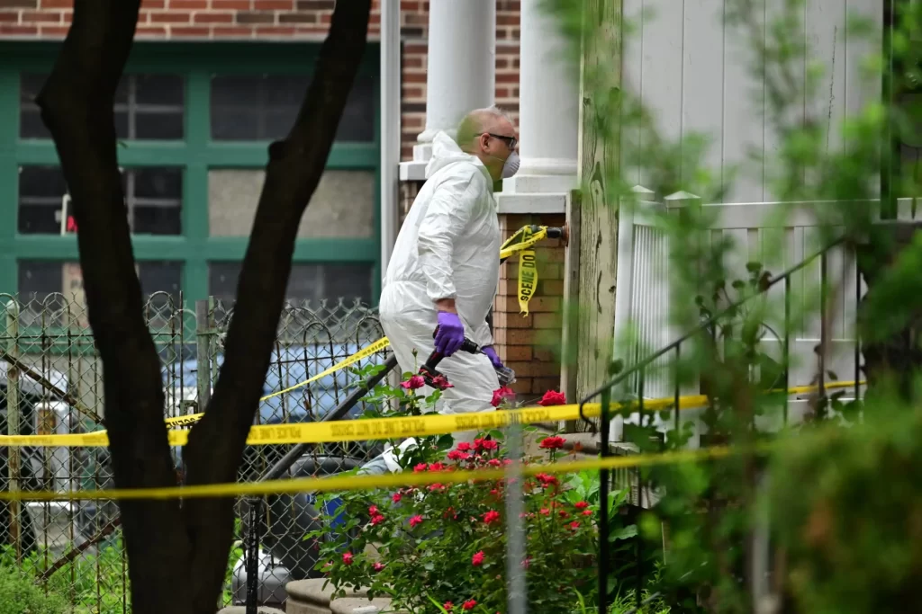 Philadelphia'da dehşet evi: 7 kadının sırrı kazılarda aranıyor