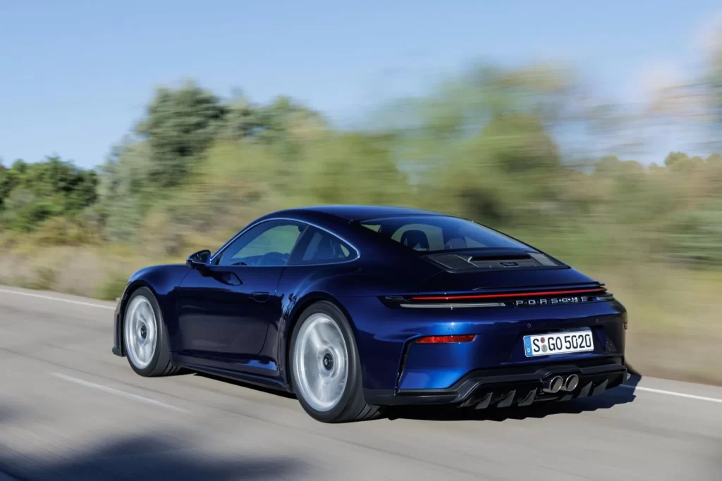 Porsche satışları geriledi kâr uçtu: 1,74 milyar euro kazanç