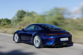 Porsche satışları geriledi kâr uçtu: 1,74 milyar euro kazanç