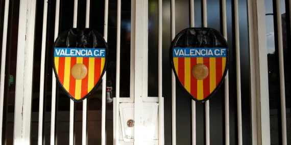 Valencia’da tarihi imza: ABD’li grup kulübün yüzde 42’sini aldı