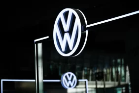 Volkswagen'den şaşırtan rota: Çin teknolojisi dünyaya açılıyor!